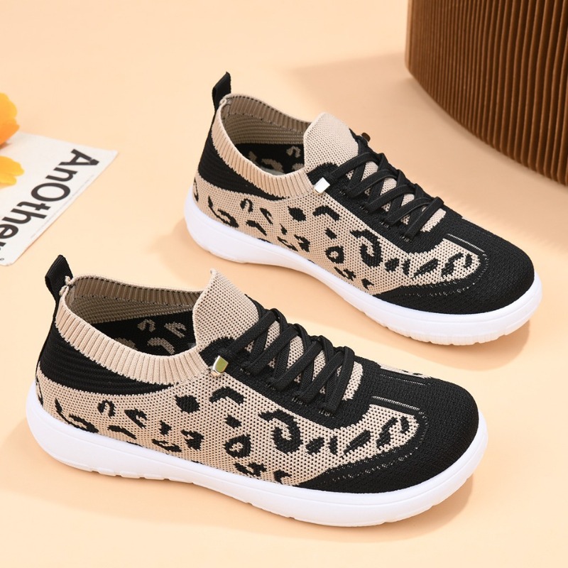 Sneaker Zone - 여성용 레이스업 레오파드 니트 미드탑 스니커즈